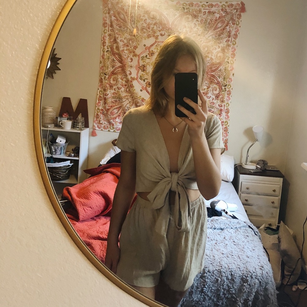 Beige romper